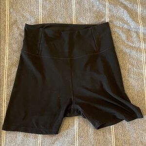 Girlfriend collective cotton biker shorts